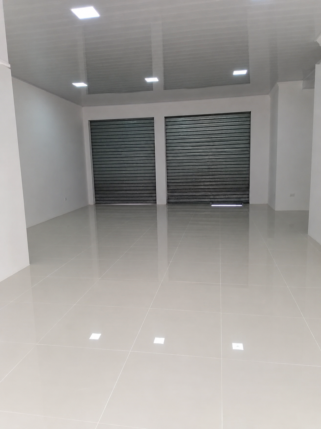 Local comercial en el parque principal de San Jerónimo - imagen 2