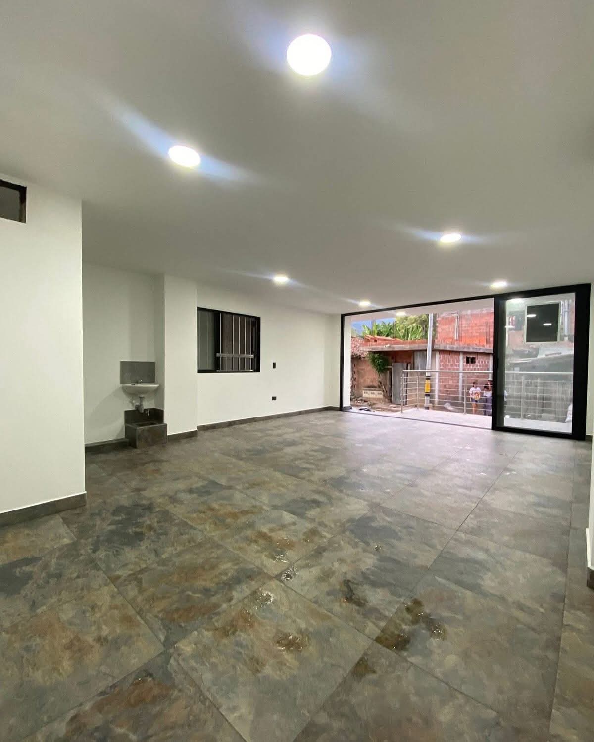 Local Comercial Liborina - imagen 4